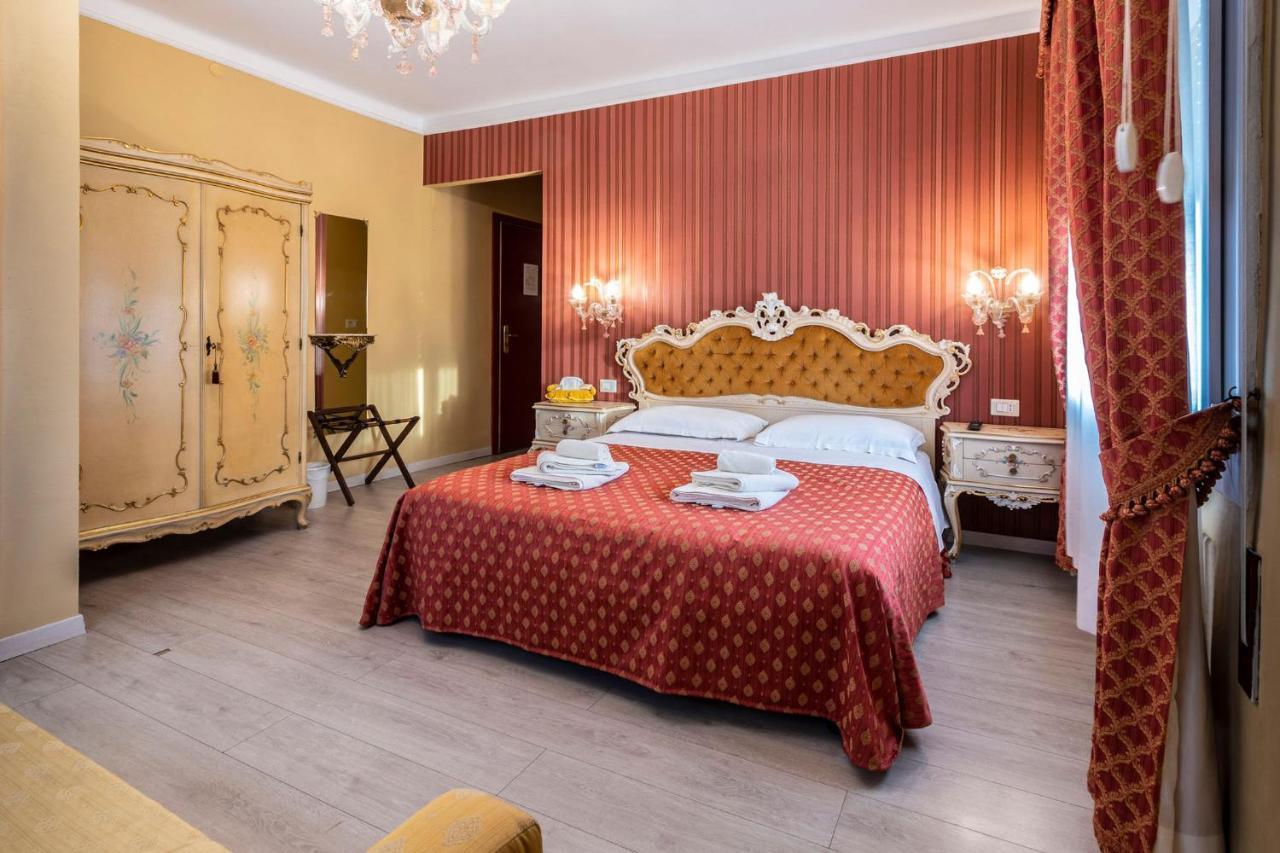 La Bauta Bed & Breakfast Mestre Bagian luar foto