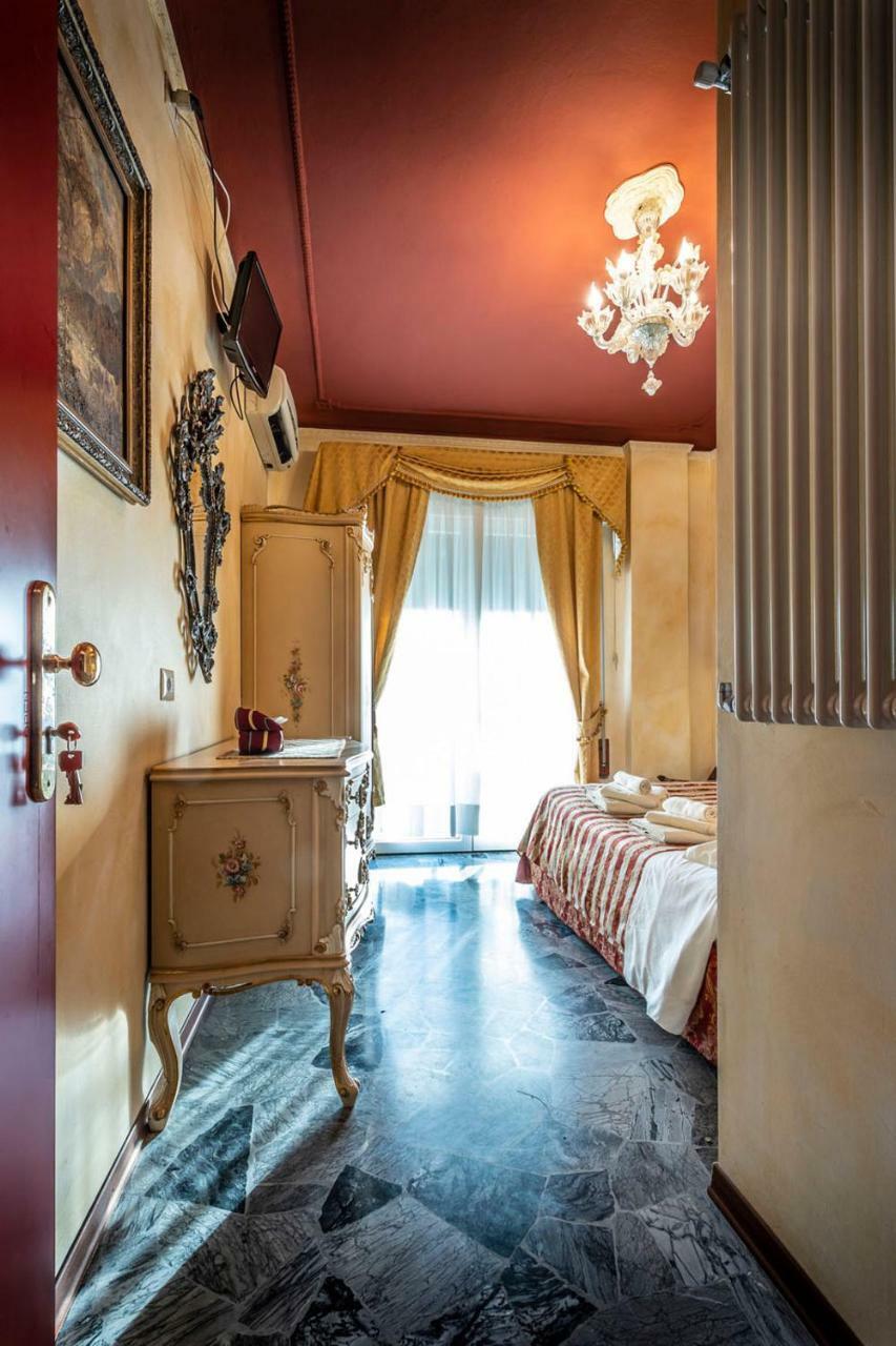 La Bauta Bed & Breakfast Mestre Bagian luar foto